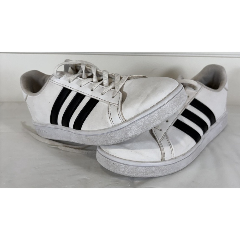 Adidas Grand Court 2.0  Sneakers White with Black Stripes Men's Youth Size 4